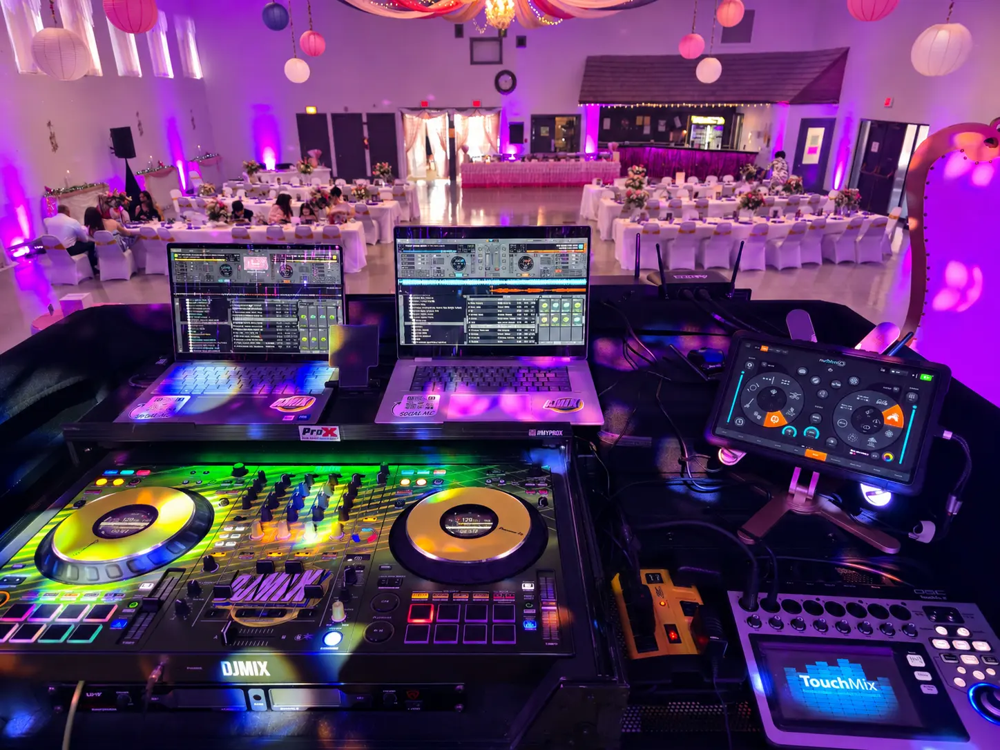 Centro de control para producción de audio profesional de DJMIX